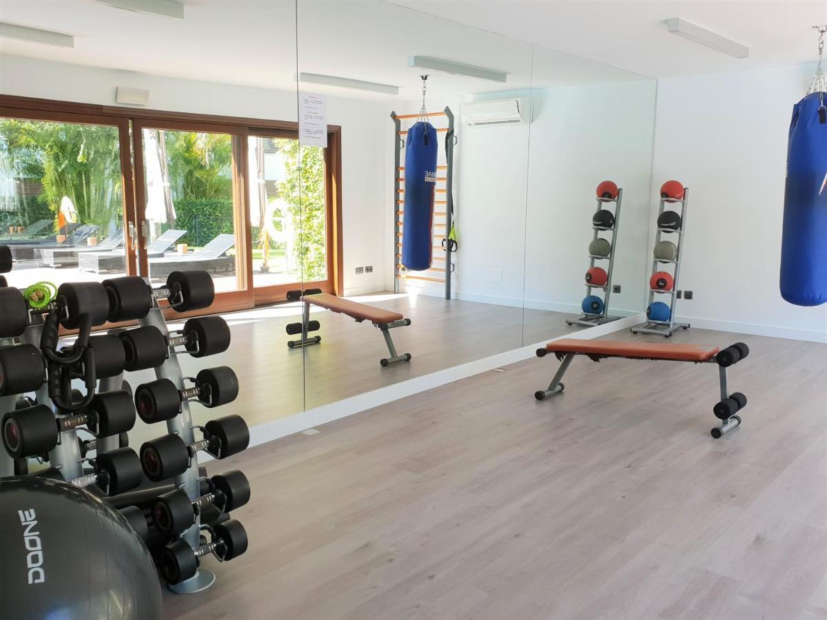 Luxury Apartment Frontal Beach In Doncella Beach Estepona Exteriör bild